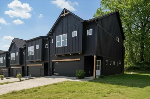 104 Waterview Court