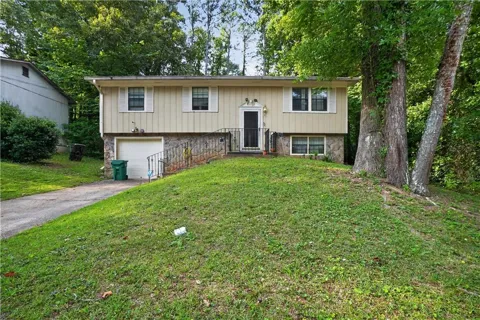 3675 Satellite Terrace