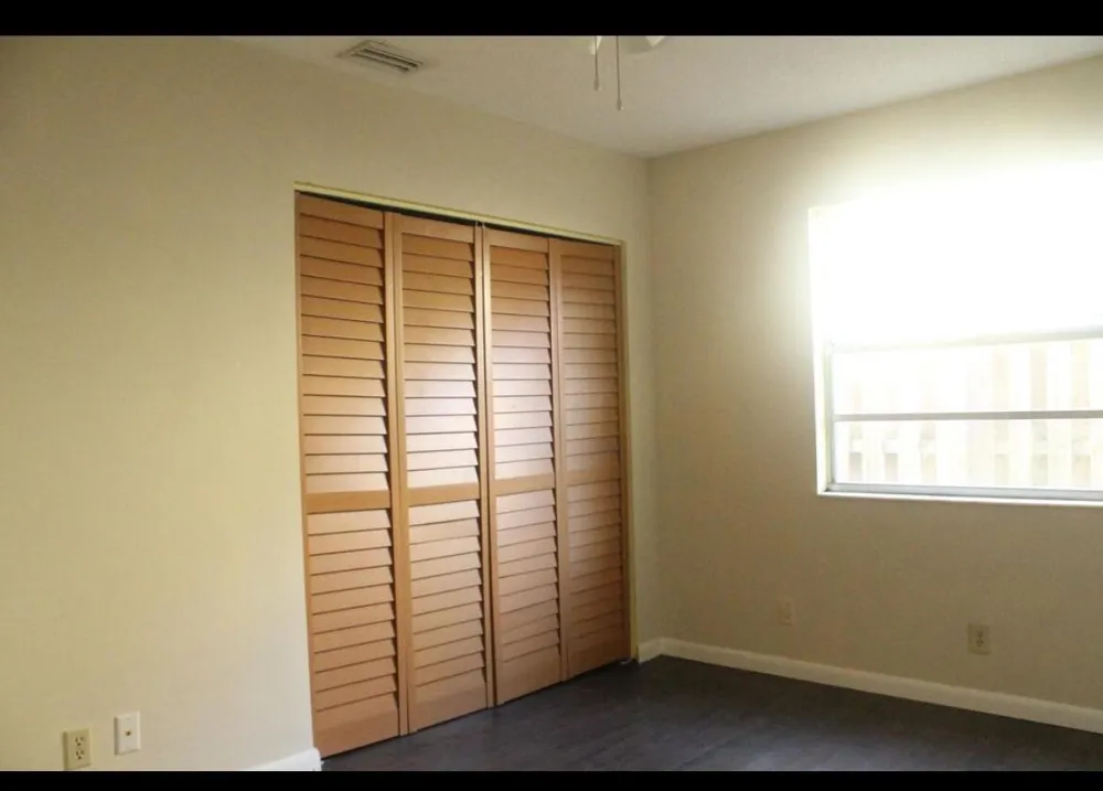 8682 Satalite Terrace West Palm Beach, FL 33403