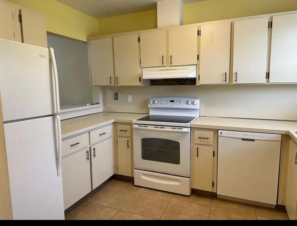 8682 Satalite Terrace West Palm Beach, FL 33403