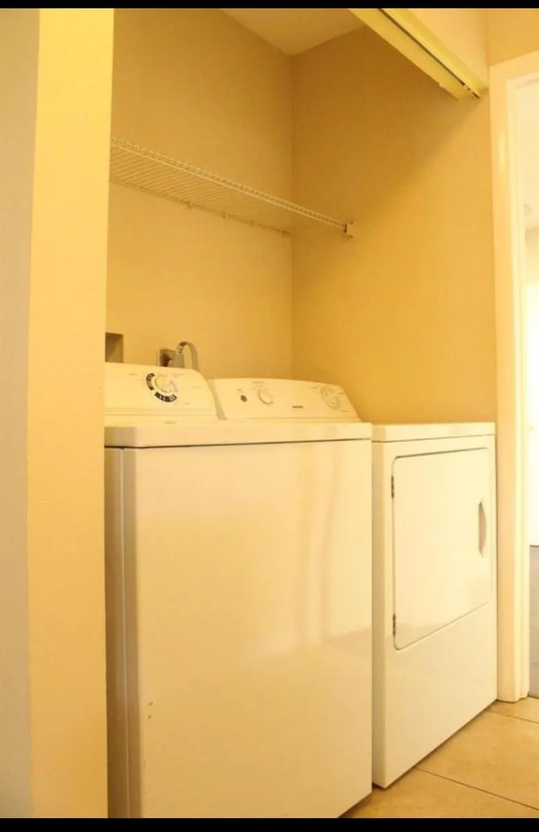 8682 Satalite Terrace West Palm Beach, FL 33403