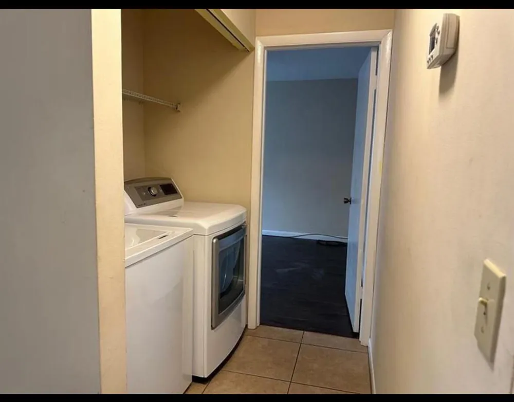 8682 Satalite Terrace West Palm Beach, FL 33403