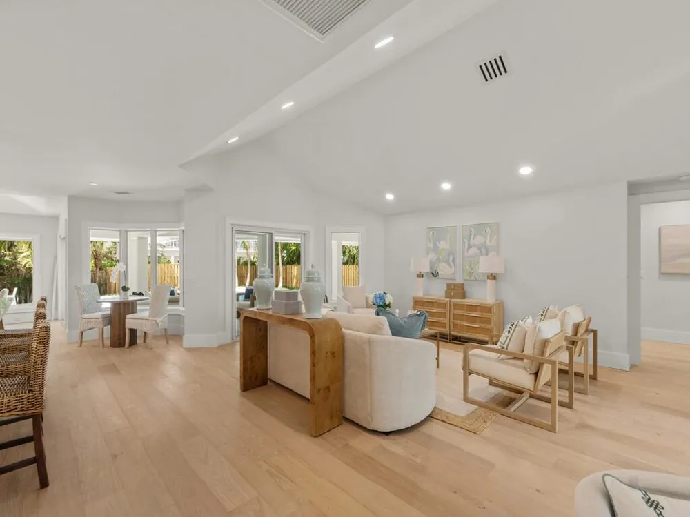 1331 Jonathans Trail Vero Beach, FL 32963
