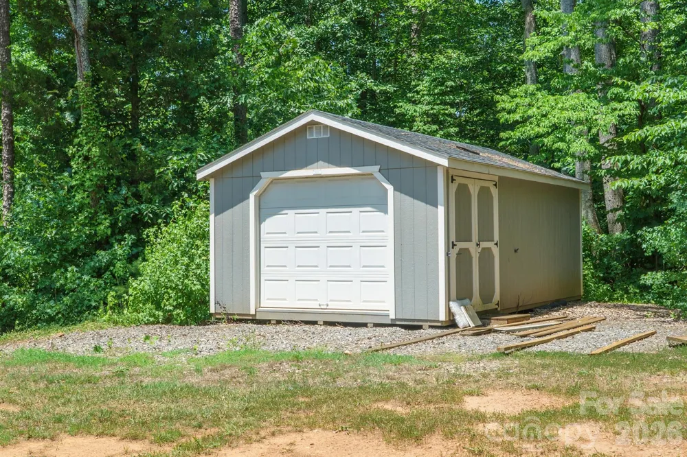 4628 Cayton Drive Maiden, NC 28650
