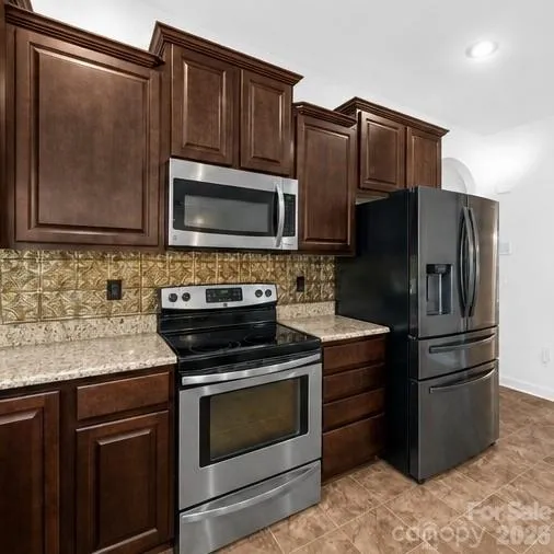 4628 Cayton Drive Maiden, NC 28650