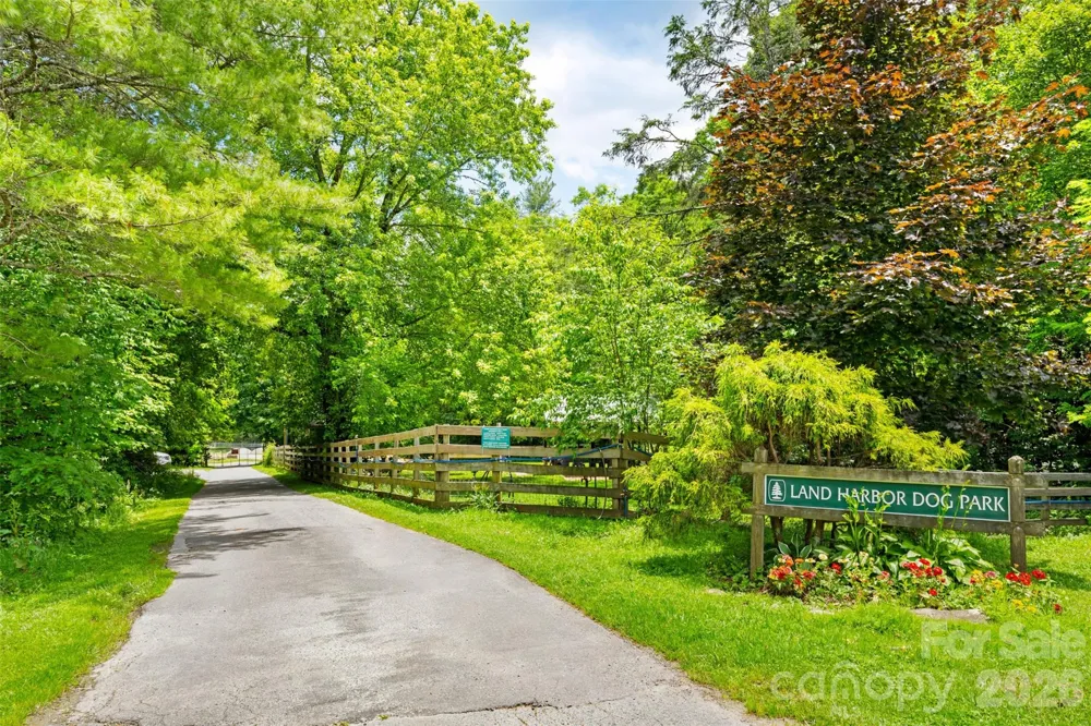 180 Longview Road Newland, NC 28657