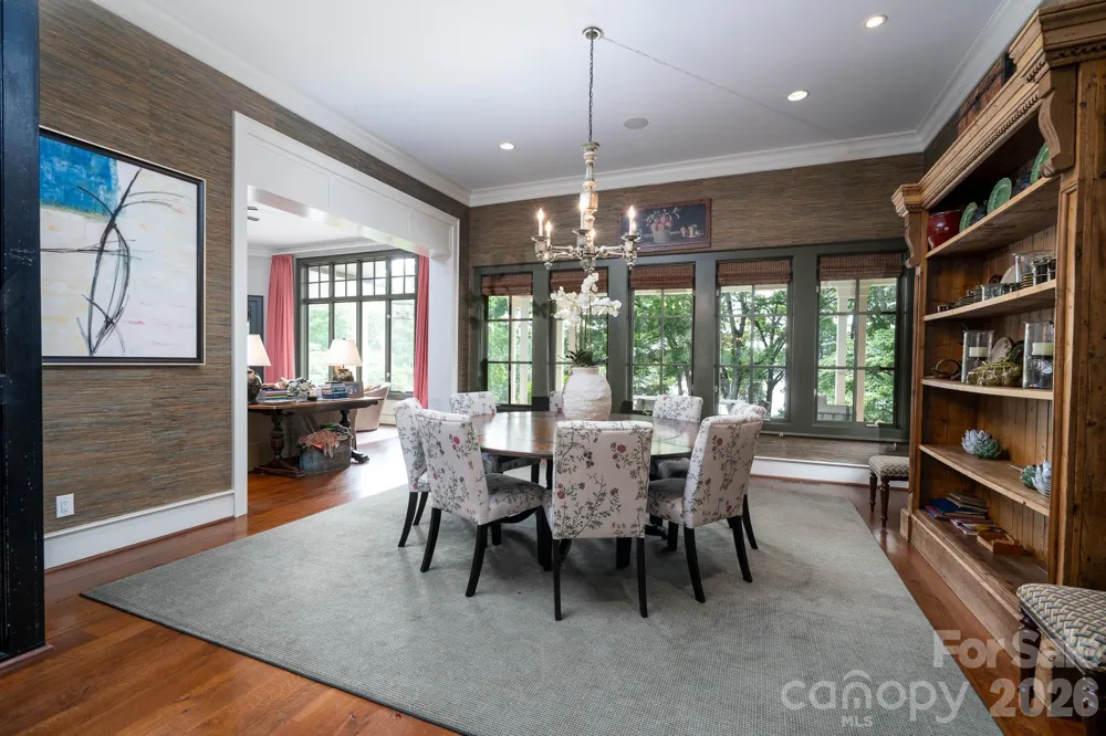 2375 Southpoint Lane New London, NC 28127