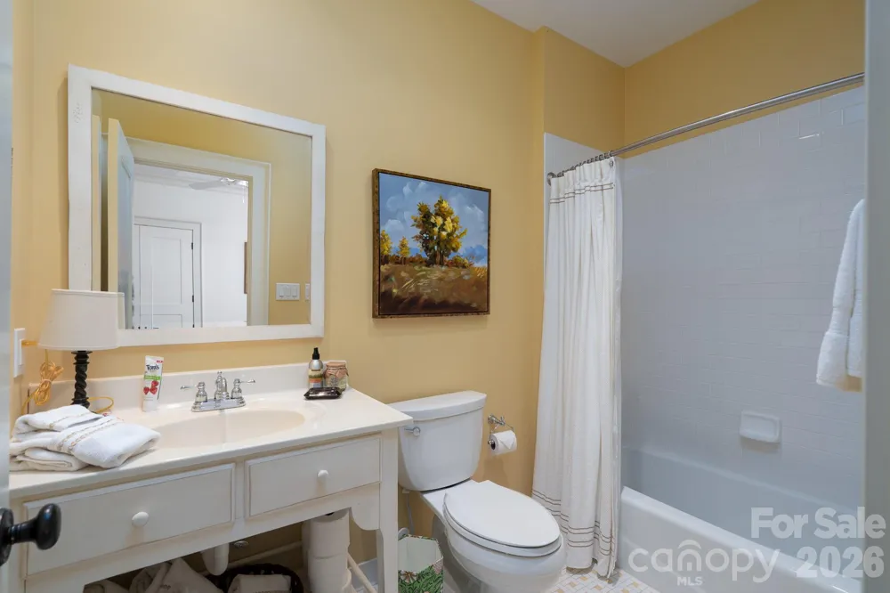 2375 Southpoint Lane New London, NC 28127