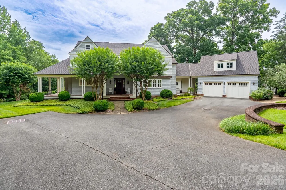 2375 Southpoint Lane New London, NC 28127