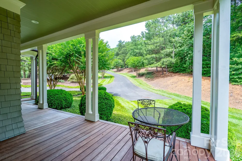 2375 Southpoint Lane New London, NC 28127