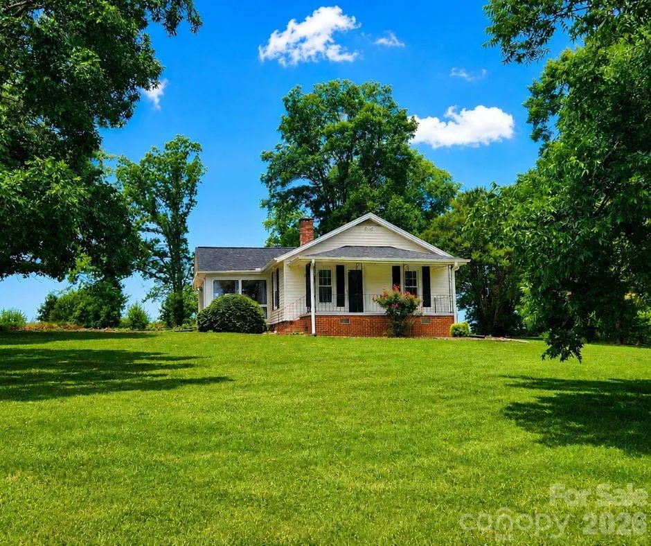 1209 Requa Road Cherryville, NC 28021