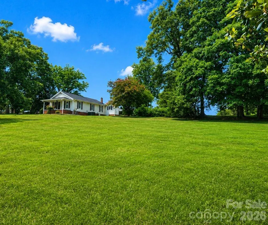 1209 Requa Road Cherryville, NC 28021