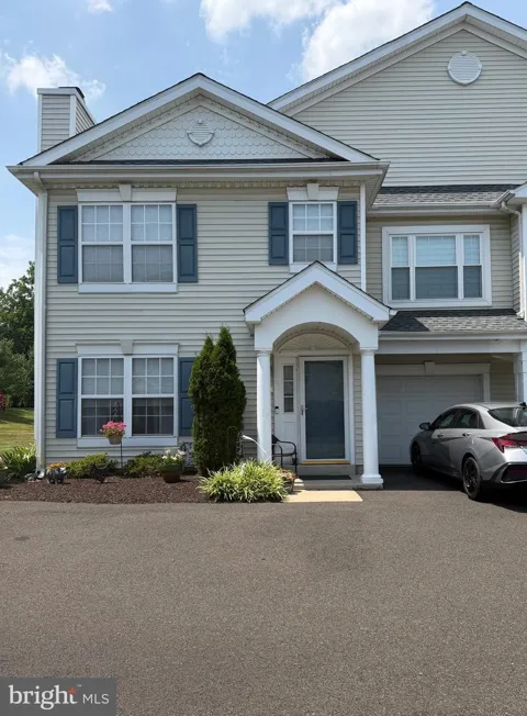 101 WILLOWOAK COURT