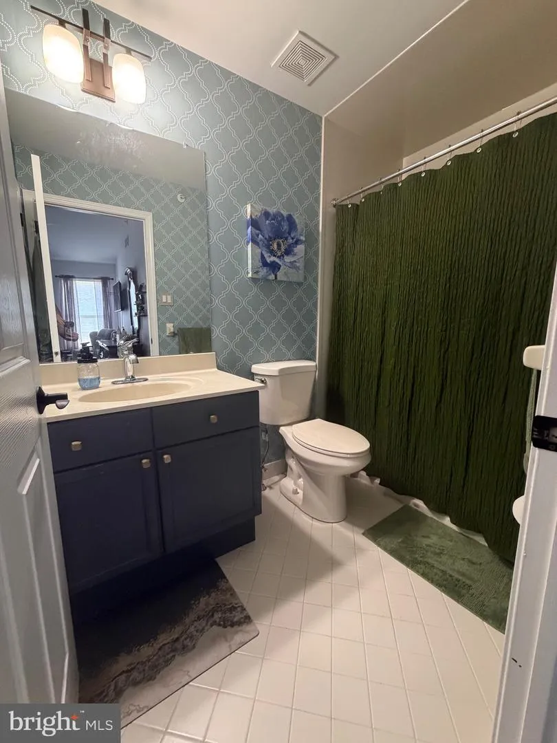 101 WILLOWOAK COURT Warwick, PA 18974