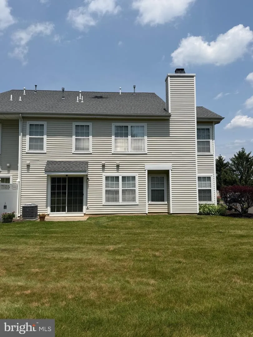 101 WILLOWOAK COURT Warwick, PA 18974