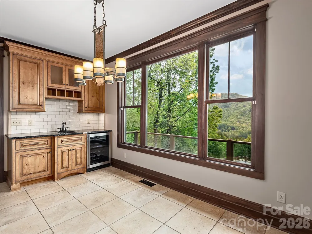 91 Watershed Way Horse Shoe, NC 28742