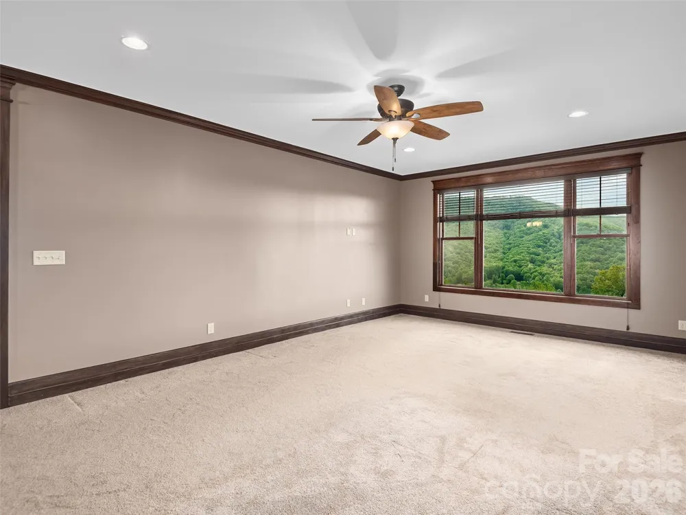 91 Watershed Way Horse Shoe, NC 28742