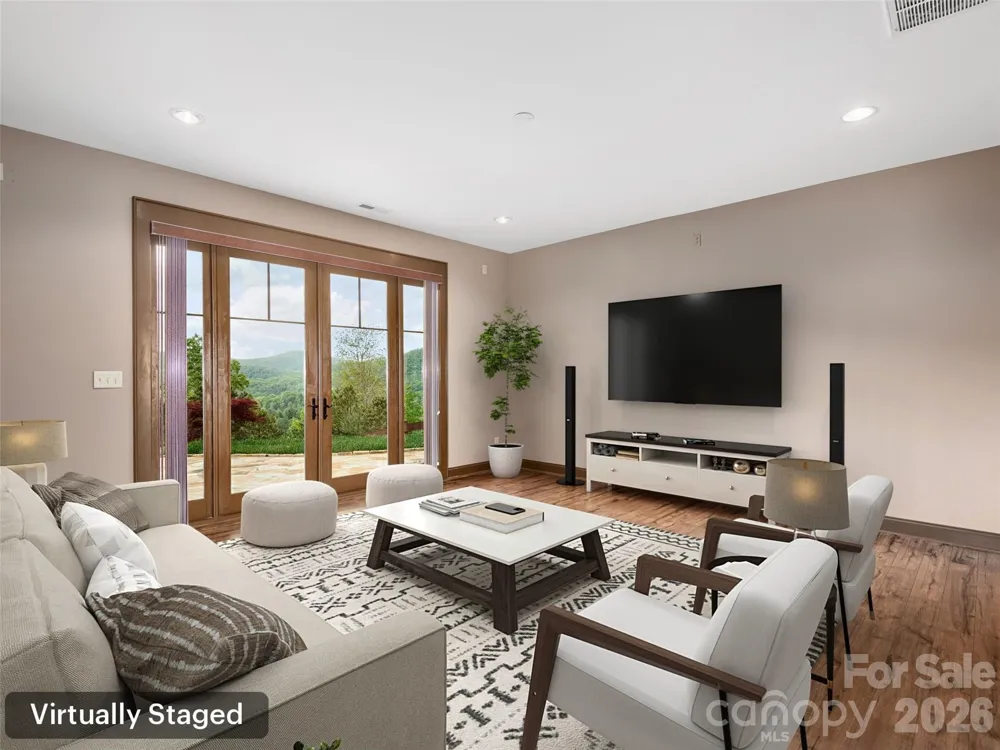 91 Watershed Way Horse Shoe, NC 28742