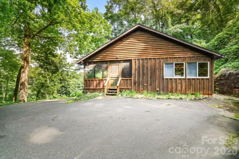 237 Biltmore Circle