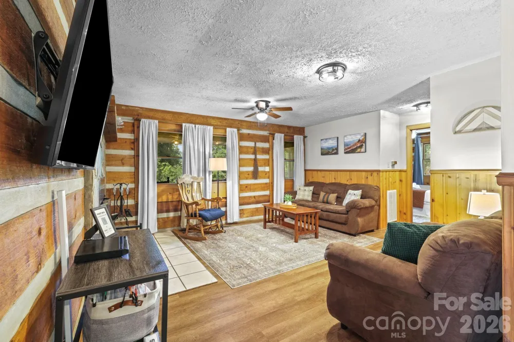 237 Biltmore Circle Bryson City, NC 28713