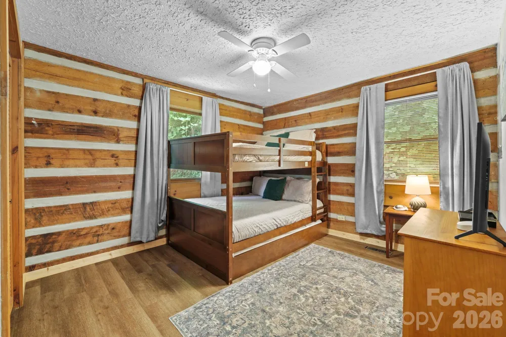 237 Biltmore Circle Bryson City, NC 28713