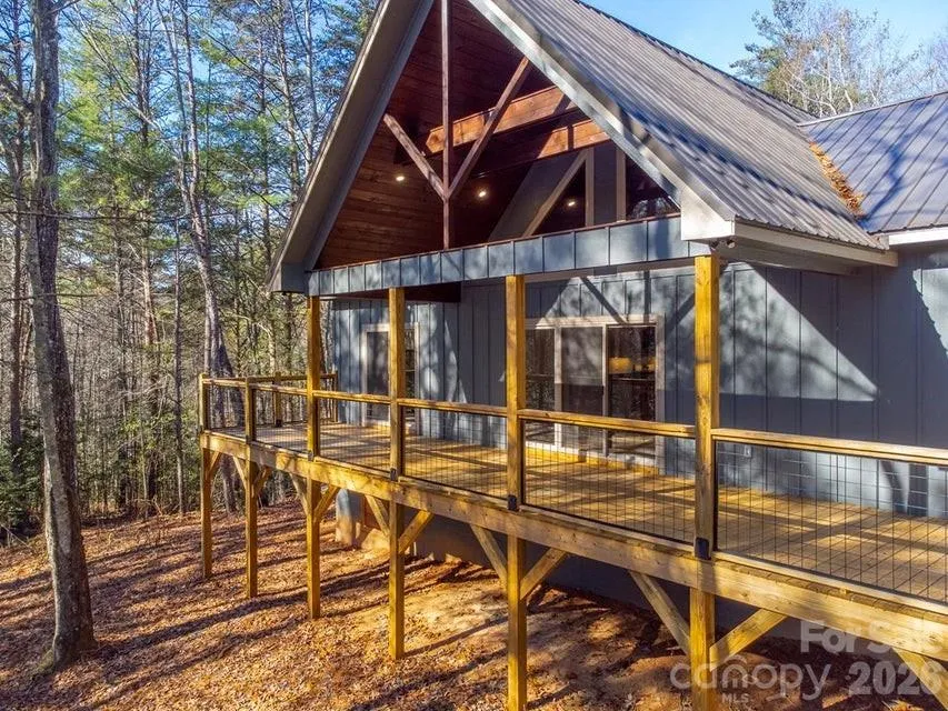 397 Kennelly Loop Murphy, NC 28906