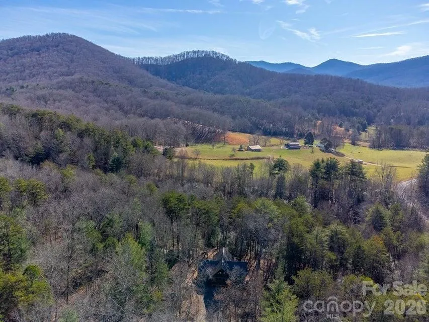397 Kennelly Loop Murphy, NC 28906