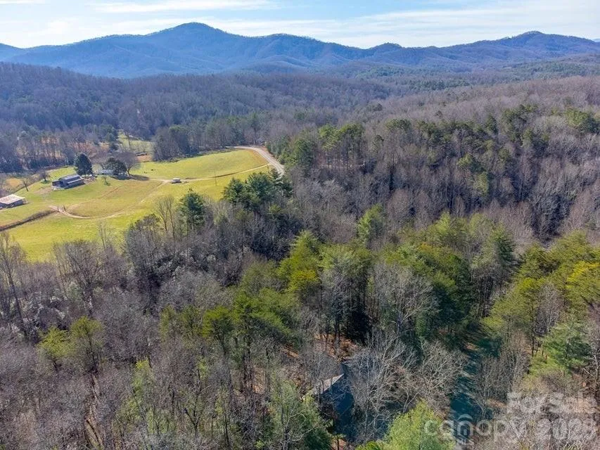 397 Kennelly Loop Murphy, NC 28906