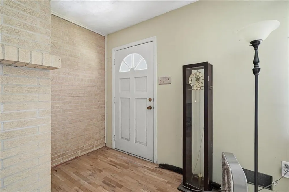 264 School St Street Gillsville, GA 30543