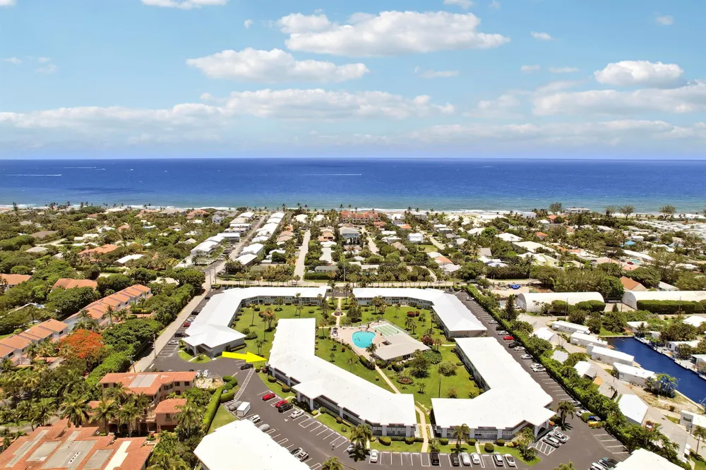 5540 Ocean Boulevard #206 Ocean Ridge, FL 33435