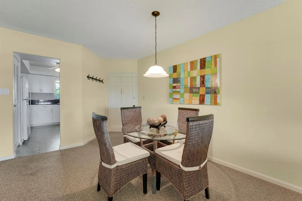 5540 Ocean Boulevard #206 Ocean Ridge, FL 33435