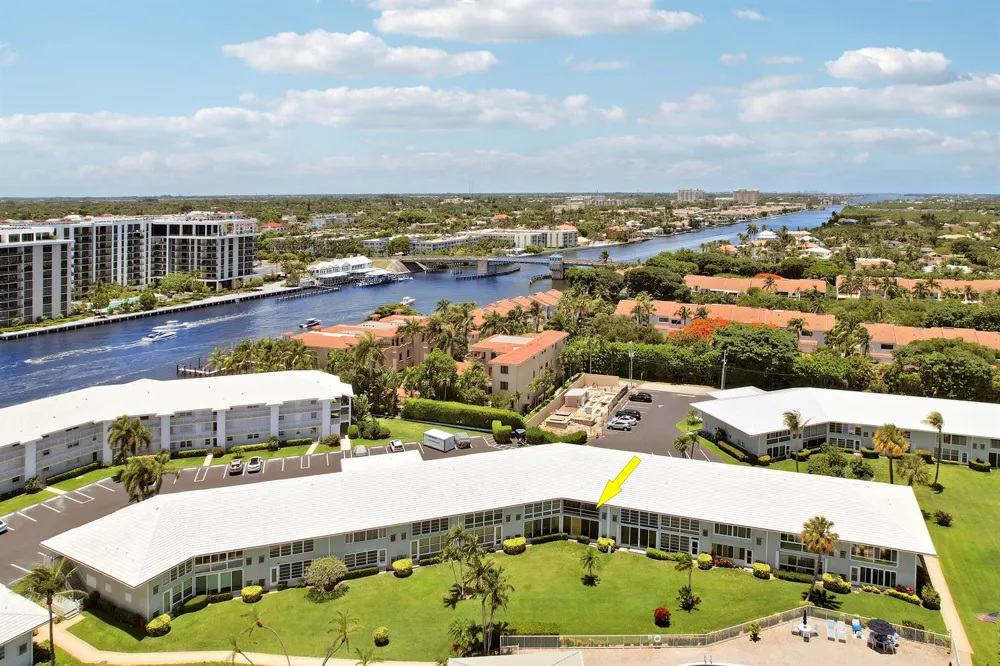 5540 Ocean Boulevard #206 Ocean Ridge, FL 33435