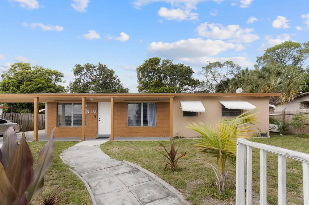 3431 NW 4th Street Lauderhill, FL 33311