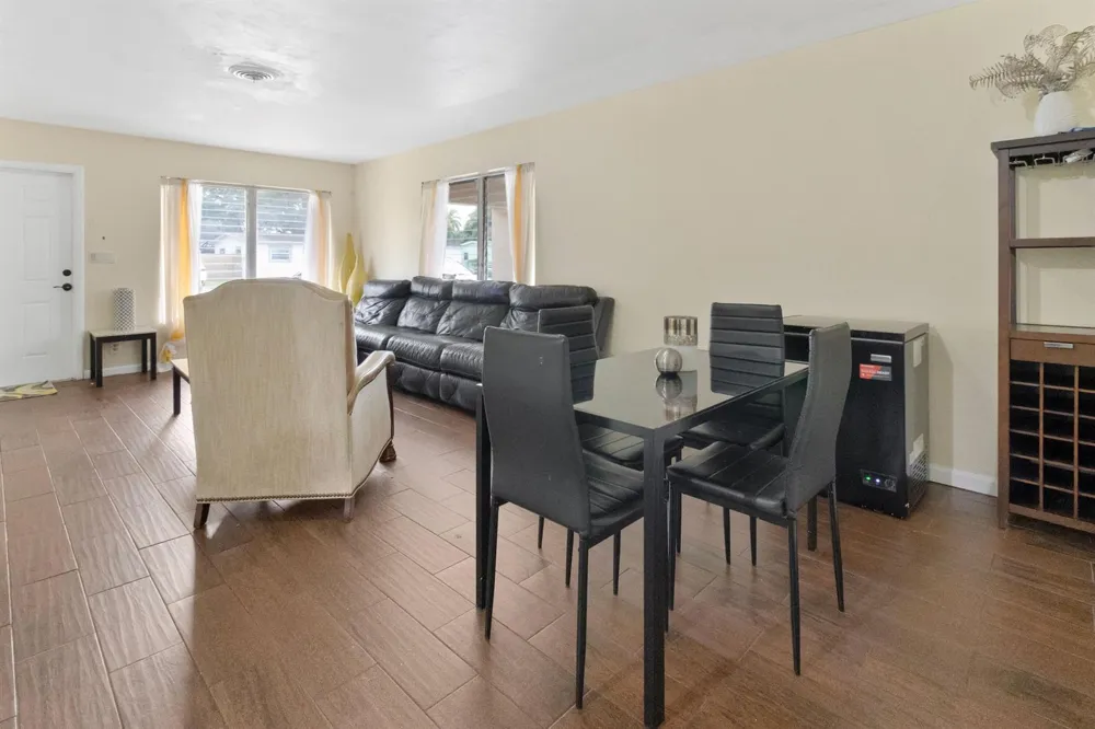 3431 NW 4th Street Lauderhill, FL 33311