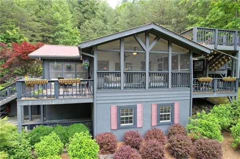 422 Timpson Cove Road