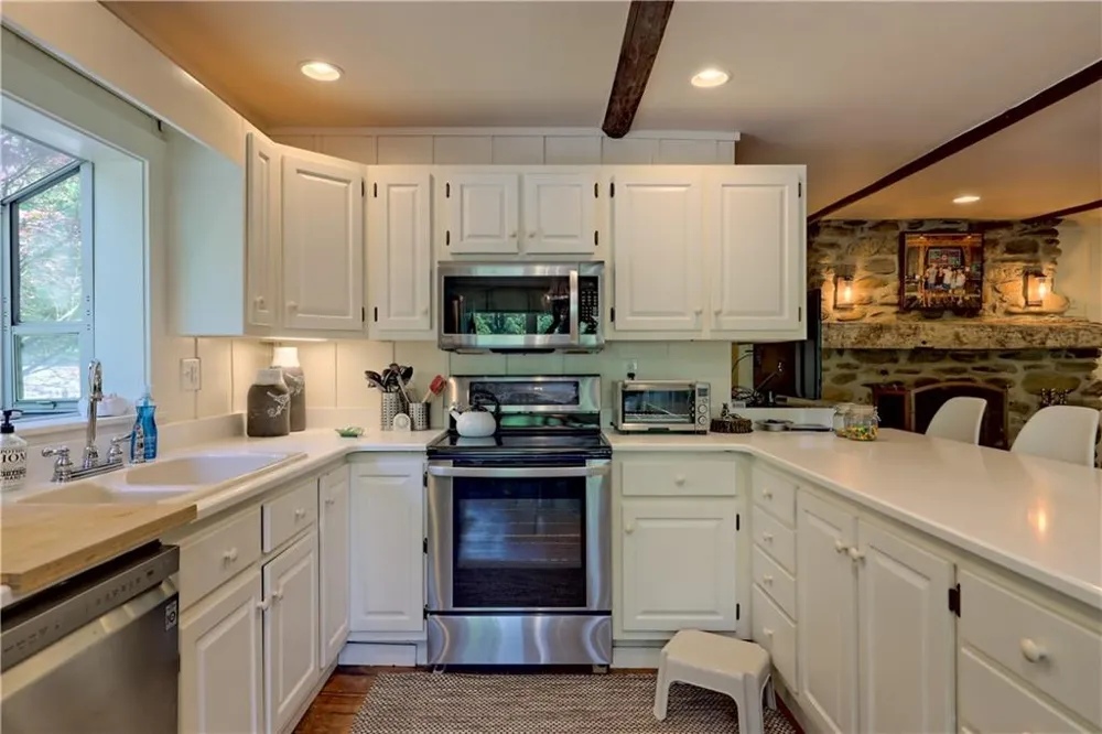 422 Timpson Cove Road Clayton, GA 30525