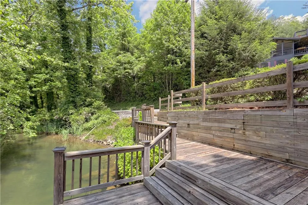 422 Timpson Cove Road Clayton, GA 30525
