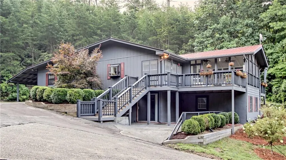 422 Timpson Cove Road Clayton, GA 30525