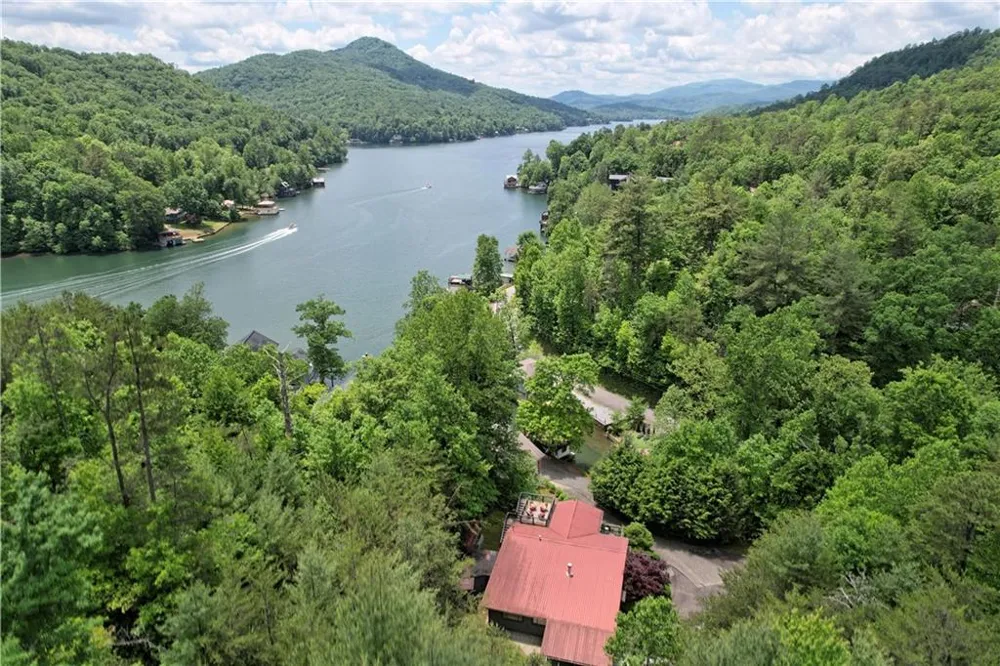 422 Timpson Cove Road Clayton, GA 30525