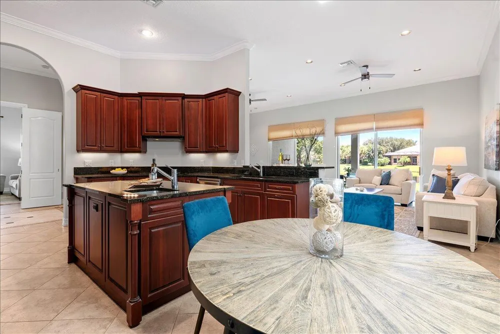 1254 River Reach Drive Vero Beach, FL 32967