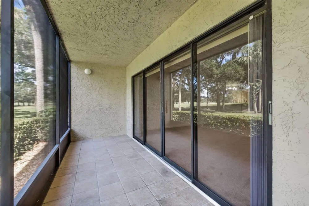 9460 Meadowood Drive #104 Fort Pierce, FL 34951