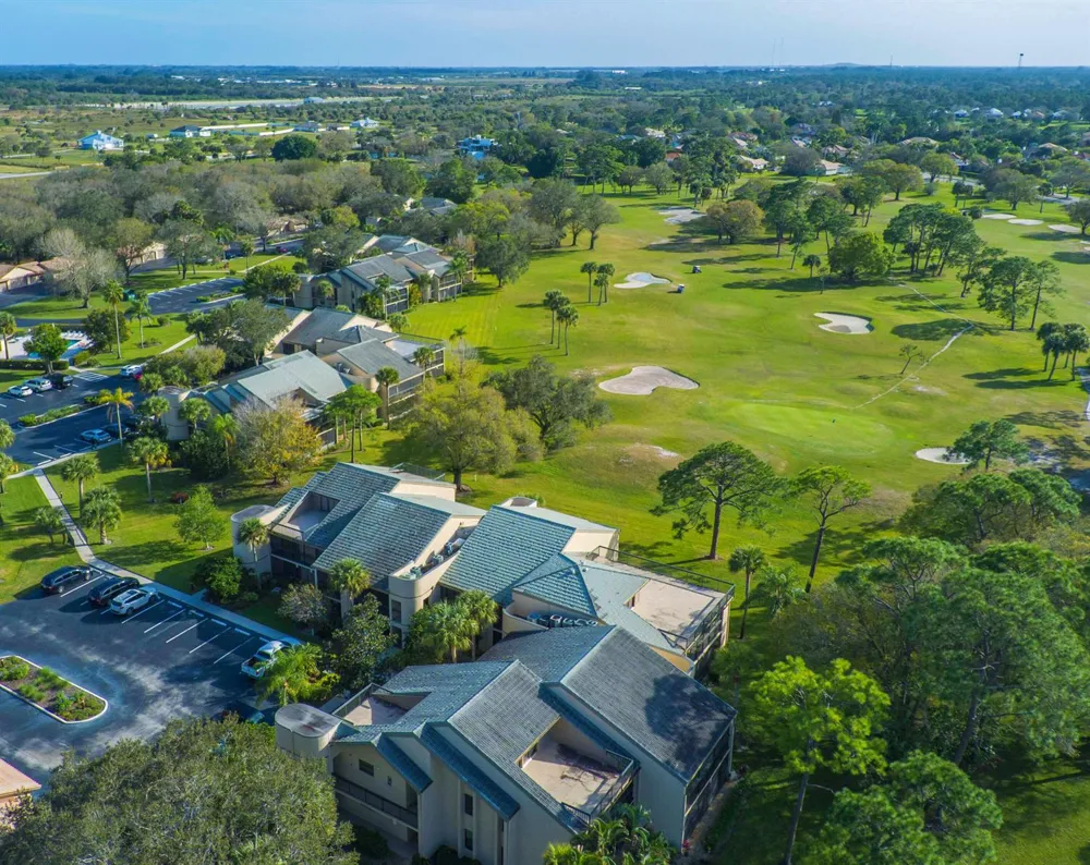 9460 Meadowood Drive #104 Fort Pierce, FL 34951
