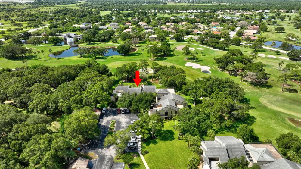 9460 Meadowood Drive #104 Fort Pierce, FL 34951