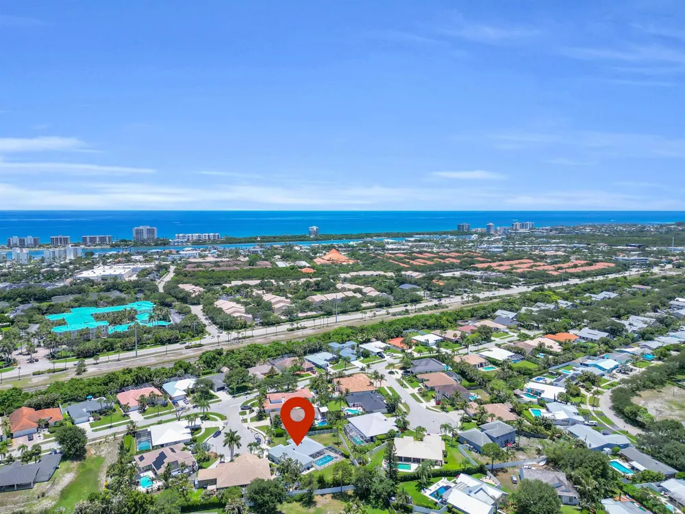 521 Cypress Circle Tequesta, FL 33469