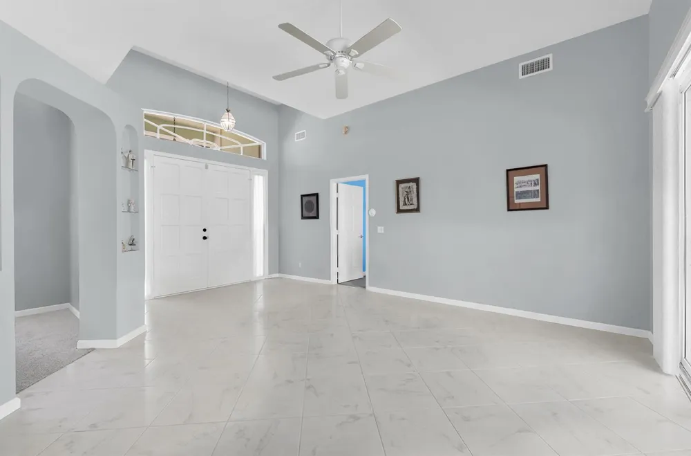 521 Cypress Circle Tequesta, FL 33469