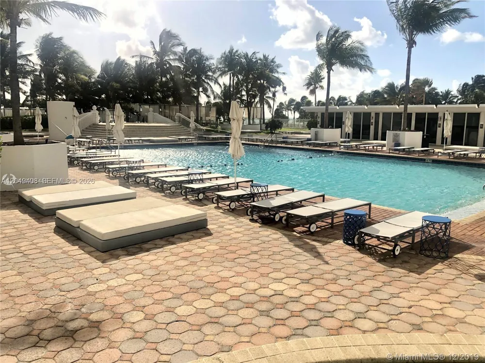 10275 Collins Ave #230 Bal Harbour, FL 33154