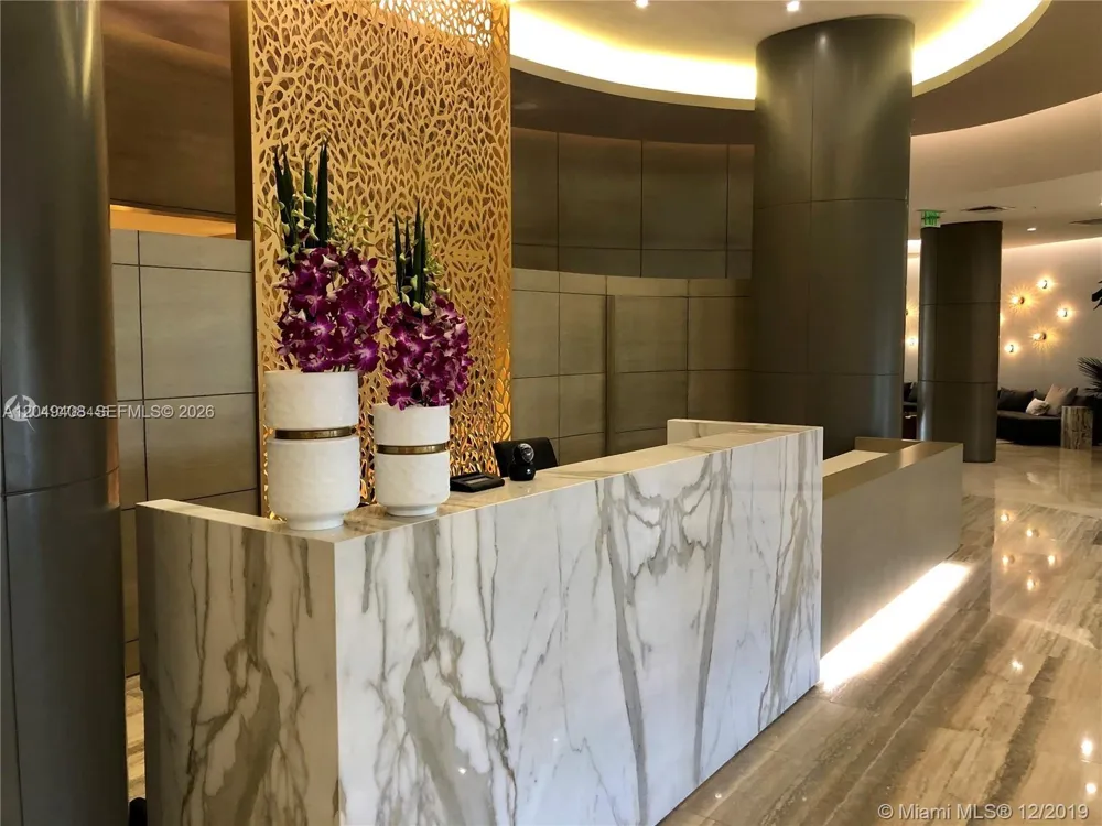 10275 Collins Ave #230 Bal Harbour, FL 33154