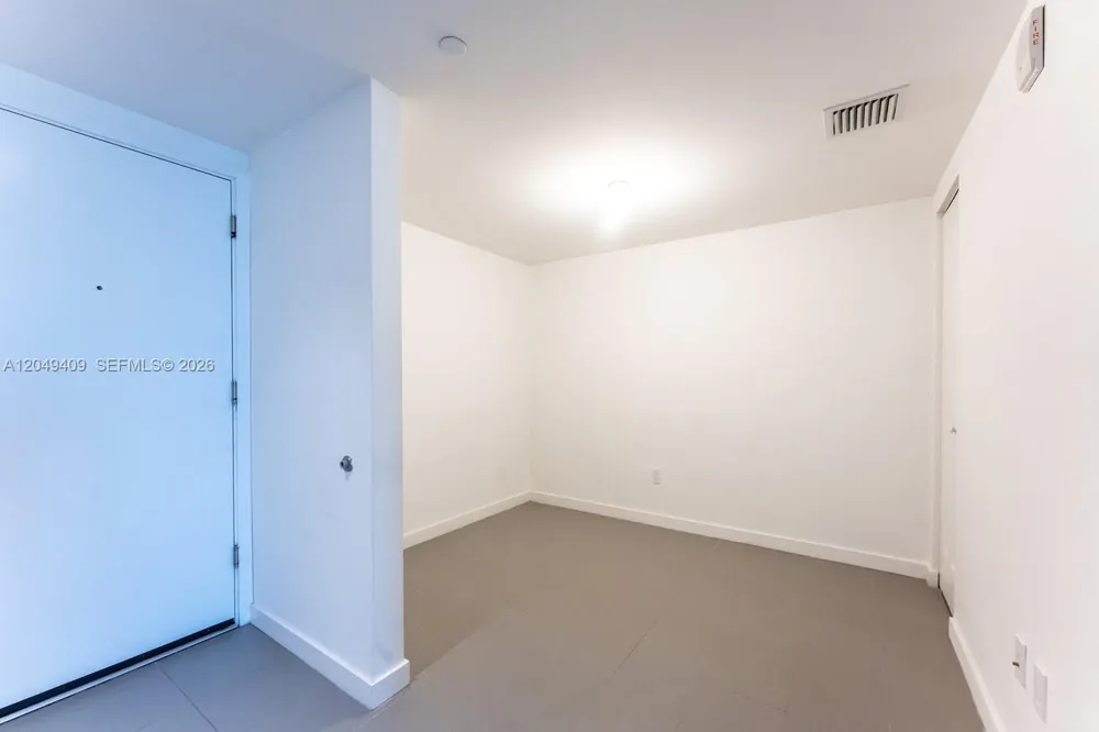 1600 NE 1st Ave #1814 Miami, FL 33132