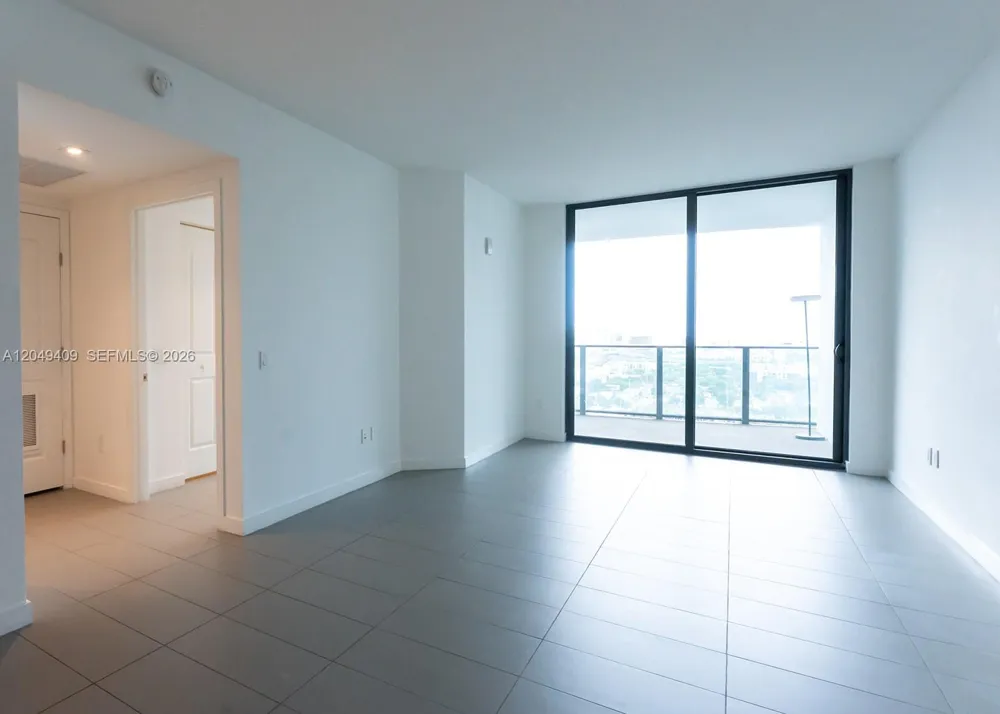 1600 NE 1st Ave #1814 Miami, FL 33132