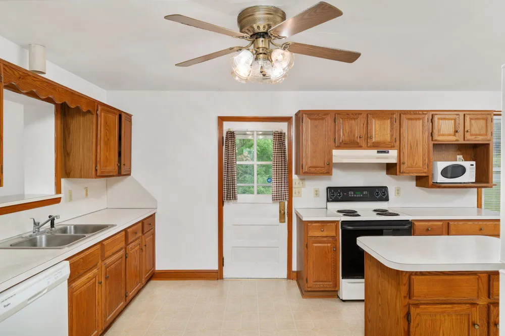 20330 JEFFERSON BOULEVARD Hagerstown, MD 21742